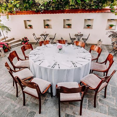 Apartments Avio Zgornji Brnik Екстериор снимка